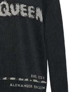 24FW 알렉산더 맥퀸   남성 그래피티 로고 스웨터 626454Q1WZL1291 CHARCOAL STEEL BPG 썸네일 2