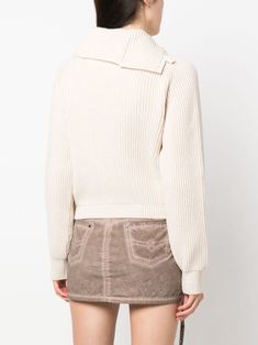23FW 자크뮈스   여성 라 마이유 베가 모크넥 스웨터 라이트베이지 233KN323 2116 130 STK 썸네일 4