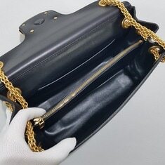 발렌티노 V로고 락스터드 체인 숄더백 썸네일 8