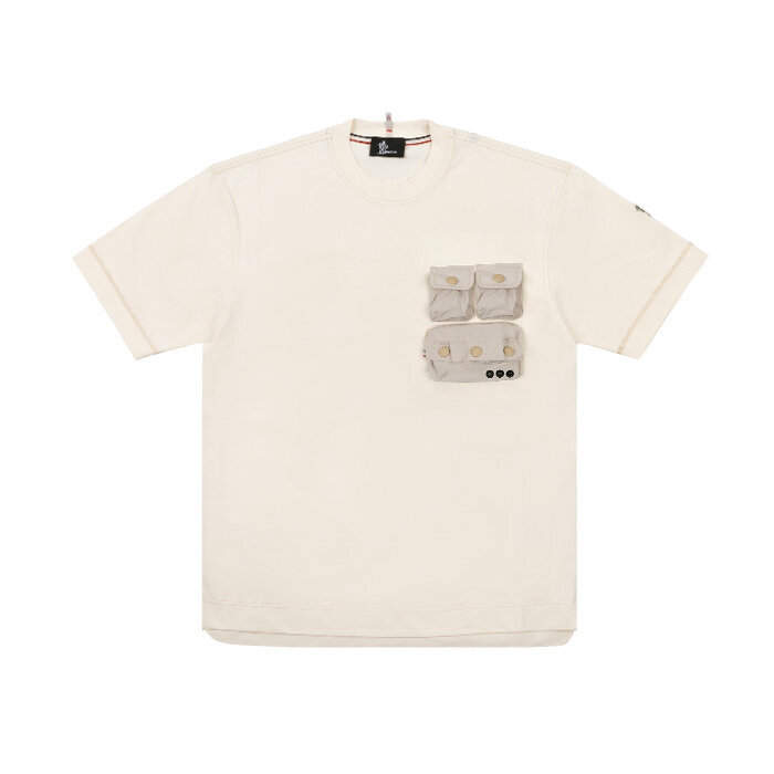 [로로모다] 몽클레어 포켓 코튼 남성 반팔티 / 8C00003-89AW1-04A - Moncler