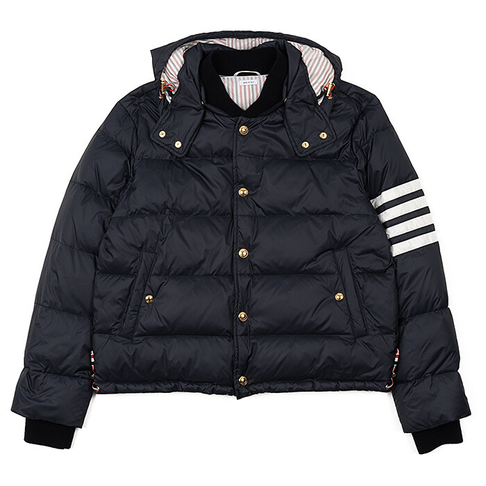 [로로모다] 톰브라운 사선완장 다운 남성 점퍼 / MJD061X-05411-415 - Thom Browne
