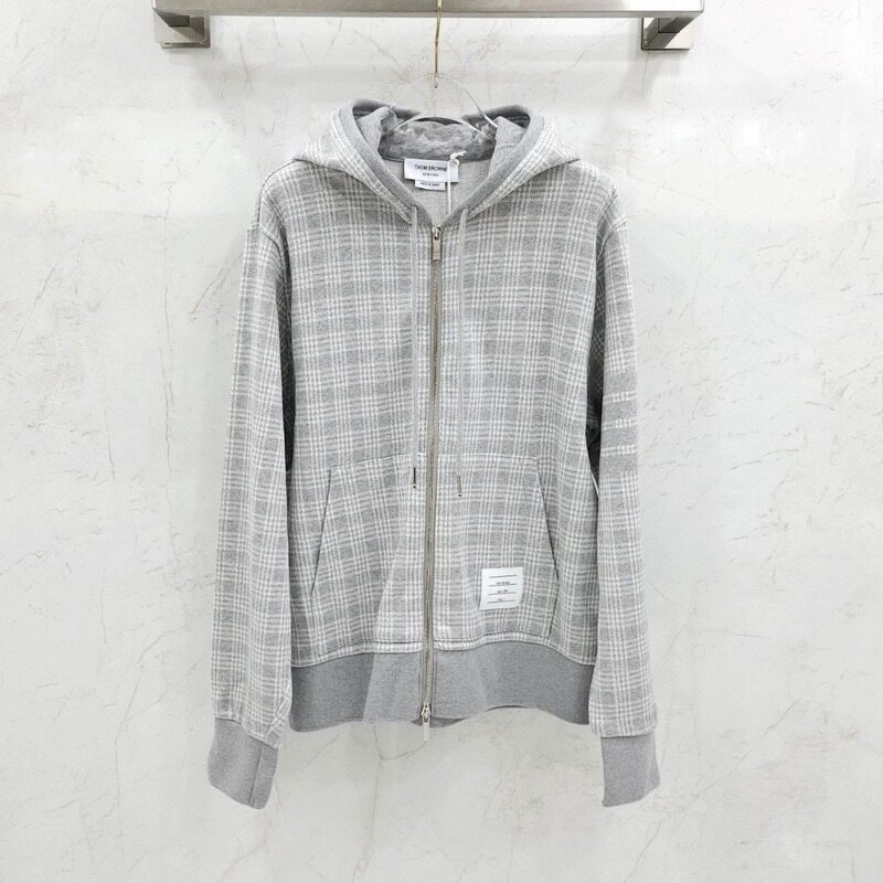 [럭스유] (새상품) 3 / 톰브라운 체크 자카드 후드 집업 MJT307A - Thom Browne