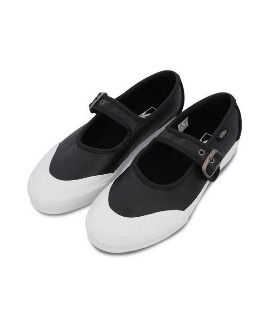 25FW 반스 스니커즈 VN000CRRBZW1 DOM - Vans