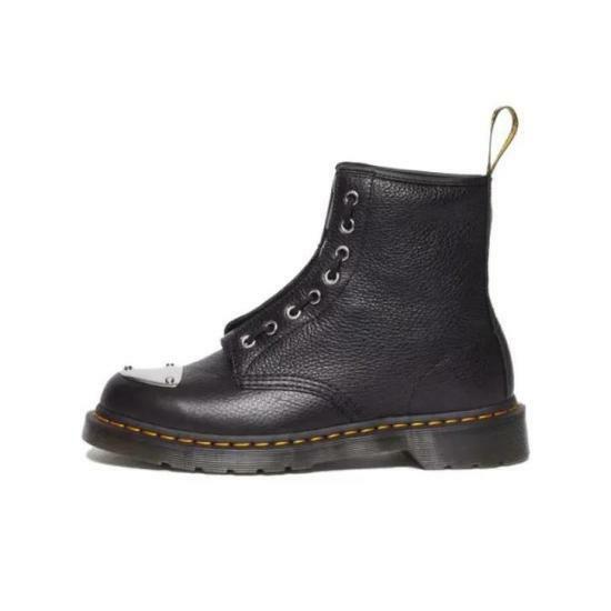 24SS 닥터마틴 부츠 31682001 DOM - Dr. Martens