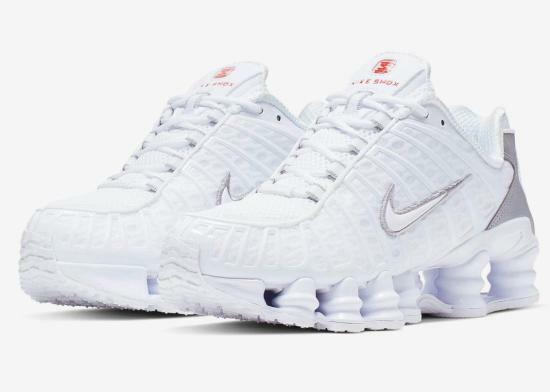 나이키 스니커즈 AR3566 100 DOM - Nike