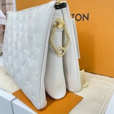 루이비통 쿠상MM 체인 숄더백 썸네일 2