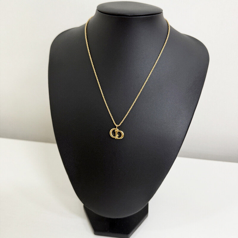 중고 디올 인터로킹 CD로고 여성목걸이 명품감정서 JY251127-09 - Christian Dior