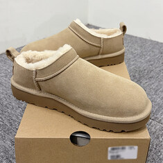 압구정 더팩토리 25FW 어그 여성 미국 UGG USA CLASSIC MICRO 클래식 마이크로 부츠 샌드 (1173891 SAND) 썸네일 1