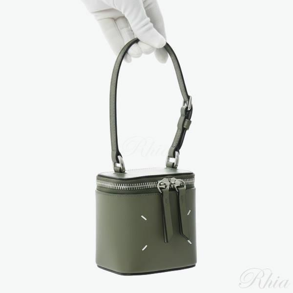 메종 마르지엘라 25FW 마이크로 큐브 핸드백 SA2VL0012 P6799 T7429 - Maison Margiela