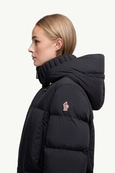 [배송] 몽클레어그레노블 패치로고 bonnieure 다운자켓 K2098 1A00018 539X6 999 썸네일 1