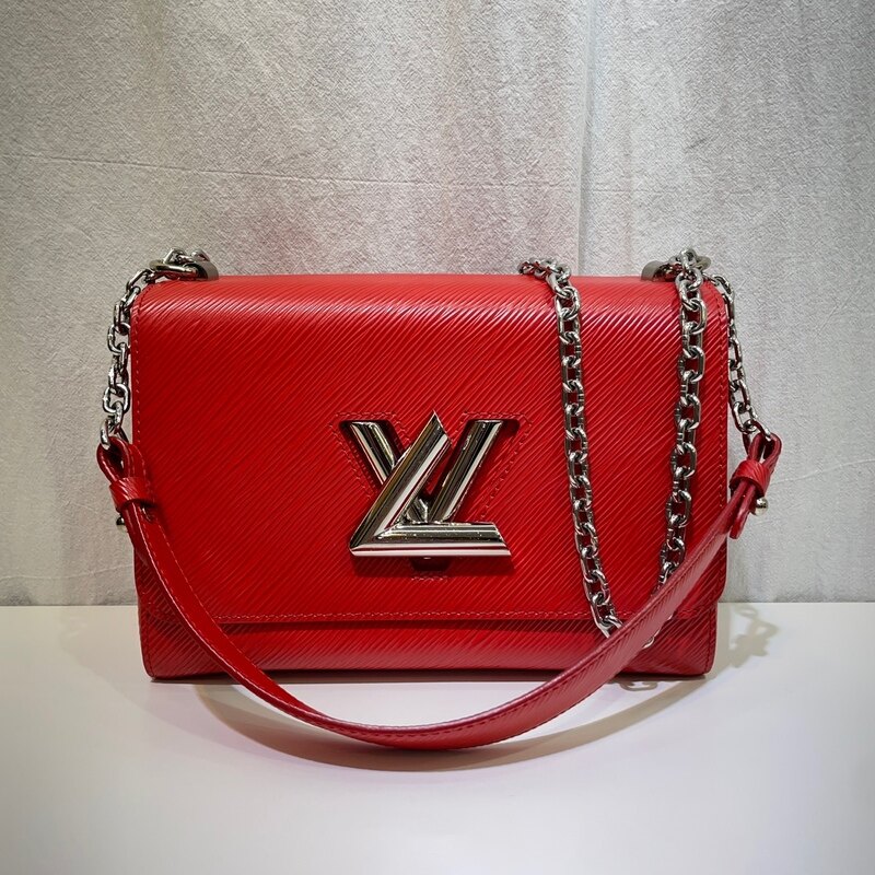 루이비통 에삐 트위스트MM 숄더백 - Louis Vuitton