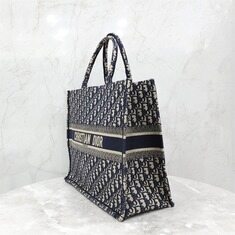 [럭스유] 디올 오블리크 캔버스 북토트 라지 M1286ZRIW 썸네일 1