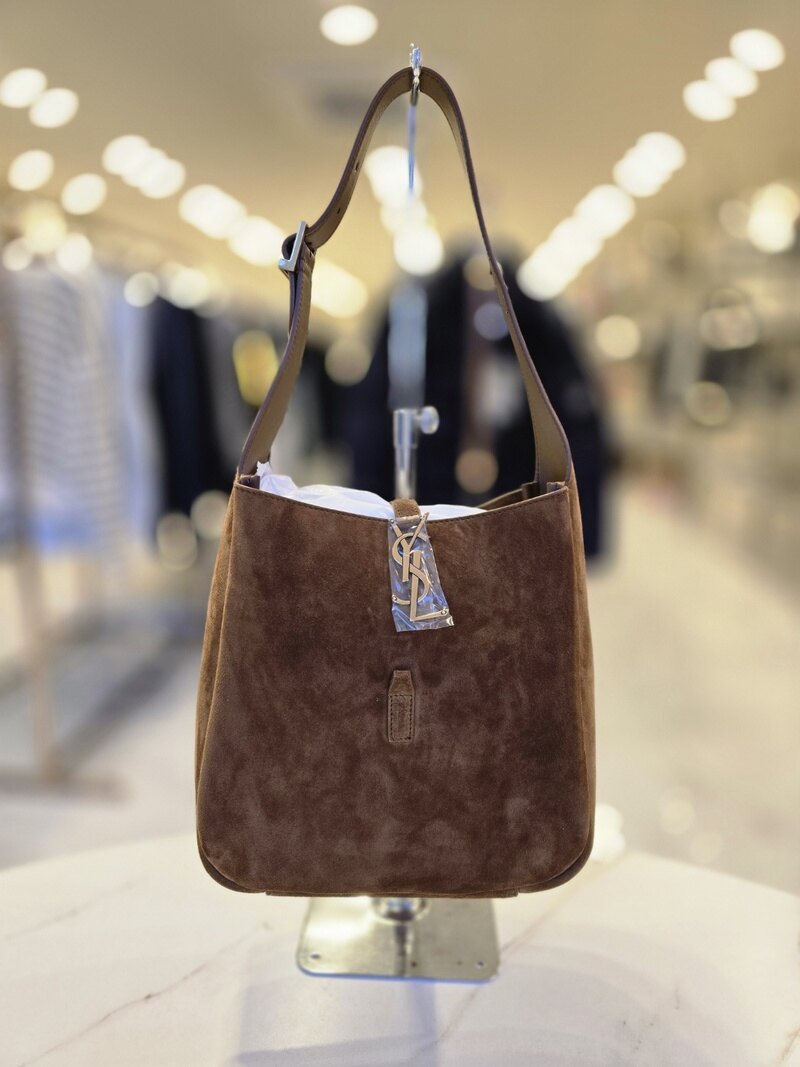 생로랑 LE 5 A 7 스몰 브라운 숄더백 713938 1U80W 2916 - Saint Laurent