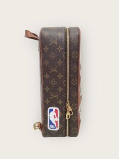[중고명품/루이스잇] 루이비통 X NBA 모노그램 레거시 슈즈 박스 백팩 썸네일 4