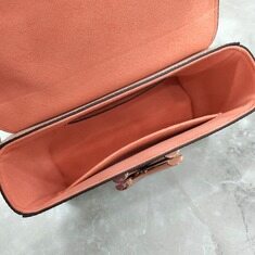 [럭스유] 루이비통 LV 에피 트위스트 PM 그라디언트 토트 숄더백 M59687 썸네일 7