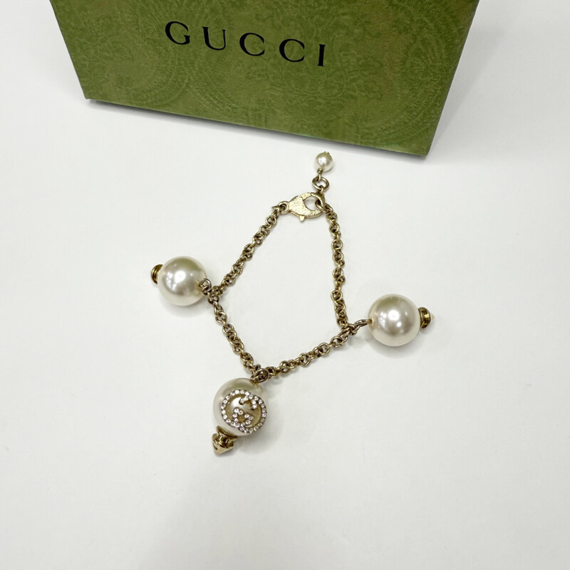 중고 구찌 인터로킹 펄 브레이슬릿 여성팔찌 가방참장식 SH240311-01 - Gucci