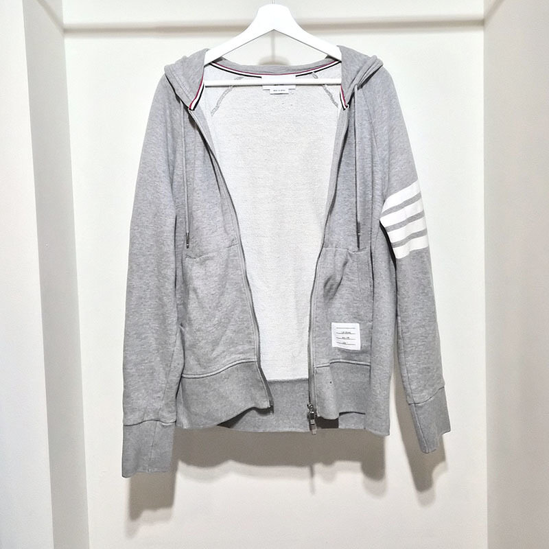 톰브라운 클래식 루프백 후드 집업 (MJT022H) L646723 - Thom Browne