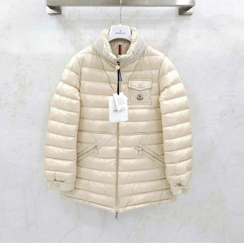 [럭스유] (새상품) 0 / 몽클레어 여성 MADINE 마딘 쇼트 다운 패딩 - Moncler
