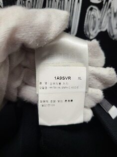 [중고명품/루이스잇] XL / 루이비통 블랙 레터링 로고 그래픽 후드티 썸네일 4