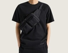 [비엔비명품관] GIVENCHY 지방시 남성 에센셜 U 크로스백 썸네일 4