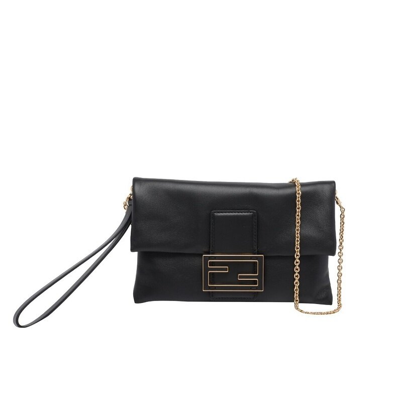[비엔비명품관] FENDI 펜디 여성 맘마 바게트 나파 파우치백 - Fendi