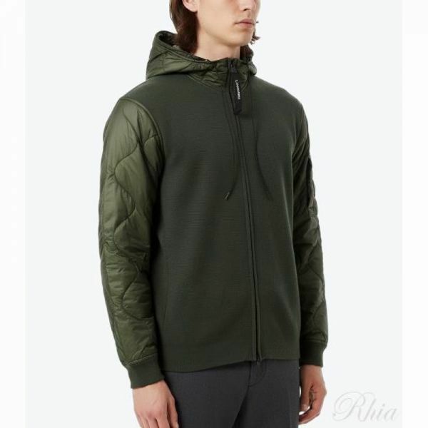CP컴퍼니 25FW 믹스드 퀼티드 후드 니트 자켓 19CMKN062A 006390M 652 큍티드 - CP company