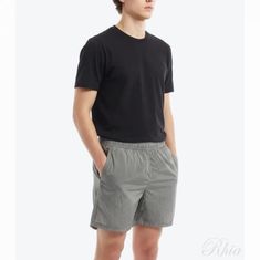 스톤아일랜드 26SS B100004 나일론 메탈 인 에코닐® 쇼츠 L1S15 S0043 V0061 에코닐 썸네일 1