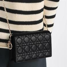 디올 Lady Dior 파우치 S0204ONMJ_M900 썸네일 2