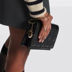 디올 Lady Dior 파우치 S0204ONMJ_M900 썸네일 5