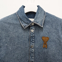 더팩토리 26SS 아미 하트 로고 블루 코튼 오버 데님 셔츠 / 유즈드 블루 (UJK897 DE0046 480) 썸네일 2