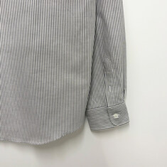 더팩토리 26SS 아미 하트 로고 코튼 옥스포드 스트라이프 셔츠 / 내추럴 화이트 블랙 (HSH763 CO0087 039) 썸네일 5