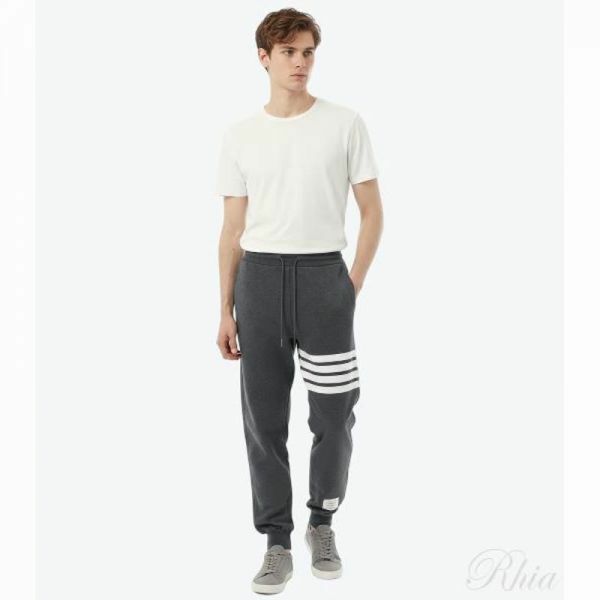 톰브라운 26FW 클래식 루프백 4 바 스웨트팬츠 MJQ008H 00535 025 - Thom Browne