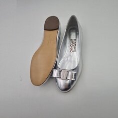 (스크레치세일)페라가모 바리나 ANG 여성 플랫슈즈 01G150 0763677 썸네일 2