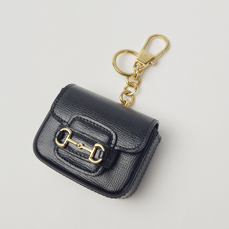 구찌 블랙 홀스빗 에어팟 768267 여성 키링 304603152 - Gucci
