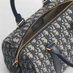 디올 Soft Dior Groove 20 백 M1382UTZQ_M928 썸네일 3