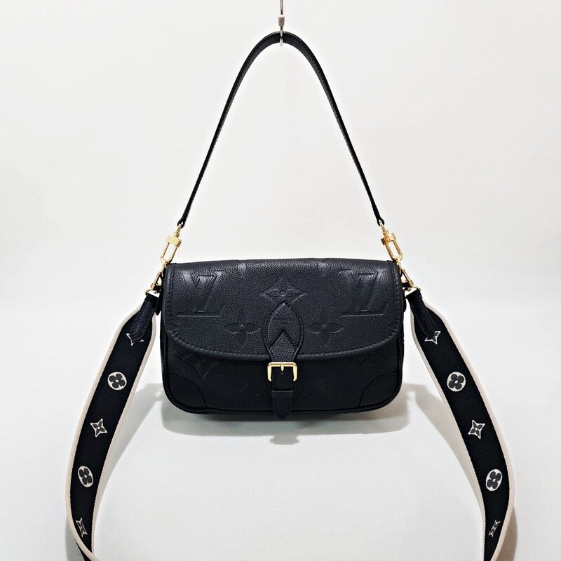 루이비통 다이앤 모노그램 앙프렝뜨 블랙 M46386  - Louis Vuitton