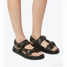 펜디 26SS 필 샌들 8X8772 AE7S F0R7V 썸네일 1