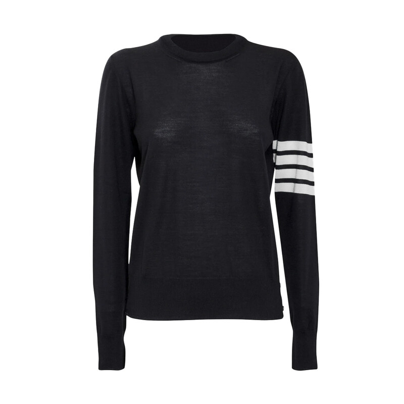 톰브라운 26SS 사선완장 풀오버 릴렉스핏 니트 네이비 FKA280A Y1014 415 - Thom Browne