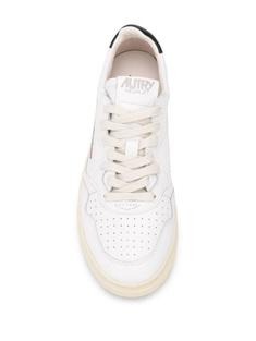오트리 메달리스트 로우 AULMLL22 WHT BLACK DOM 썸네일 4