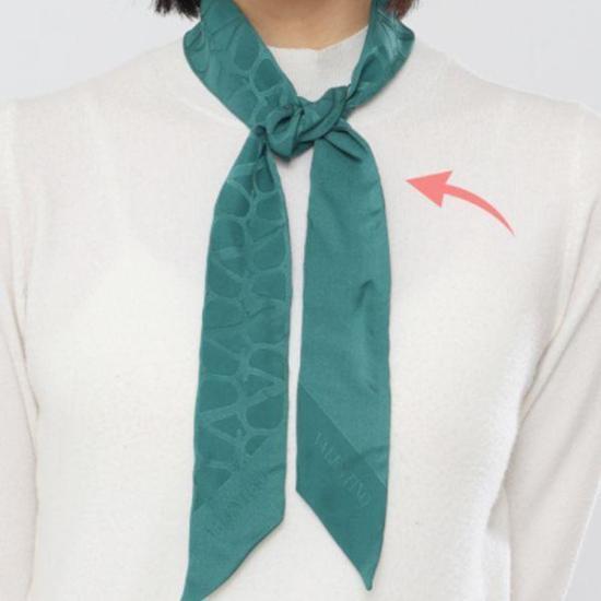 발렌티노 가라바니 머플러 스카프 5W0E6017IUQZ3R5W2E6017IUQZ3R AMSONIA DOM - Valentino Garavani