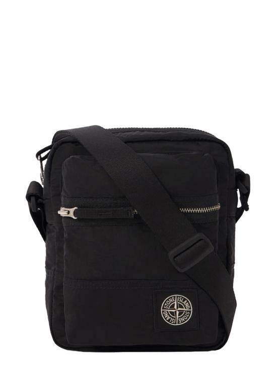 26SS 스톤 아일랜드 코티드 나일론 메탈 에코닐 크로스바디백 L1S159200015S0251V0029 BLACK DOM - Stone Island