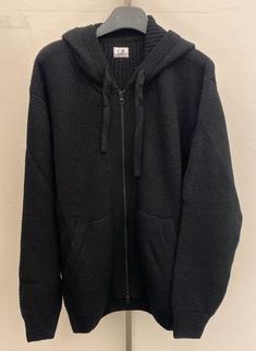 씨피 컴퍼니 집업 니트 17CMKN254A006595A999 BLACK DOM 썸네일 1