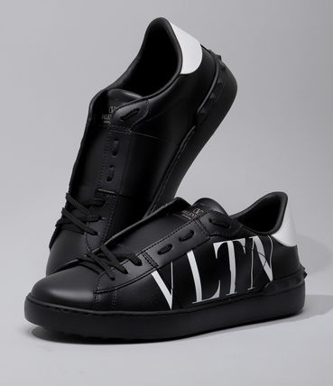 발렌티노 가라바니 스니커즈 3Y0S0830XZU0NI3Y2S0830XZU0NI NERO BIANCO DOM - Valentino Garavani
