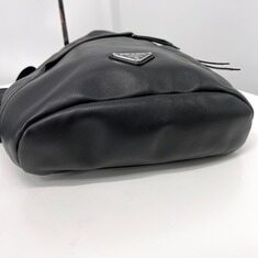 프라다 삼각로고 레더 슬링백 백팩 블랙 (2VZ092) 썸네일 7