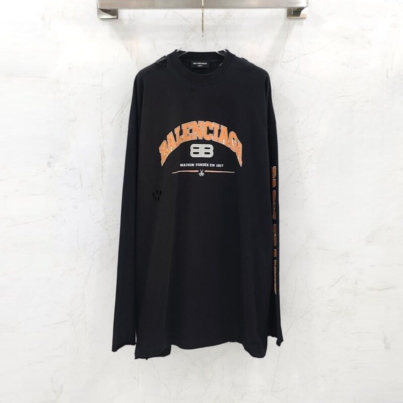 [럭스유] (새상품) 3 / 발렌시아가 메종 BB 로고 프린팅 오버 롱 슬리브 티셔츠 - Balenciaga