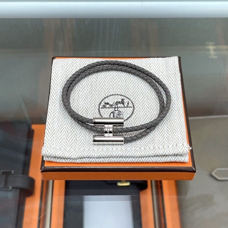 [더럭스] 에르메스 투니스 트레쎄 브레이슬릿 T5 그리스에땅 H068406FP - Hermes