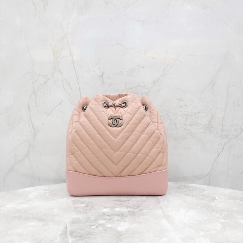 [럭스유] 샤넬 쉐브론 가브리엘 백팩 스몰 핑크 29번대 A94485 - Chanel