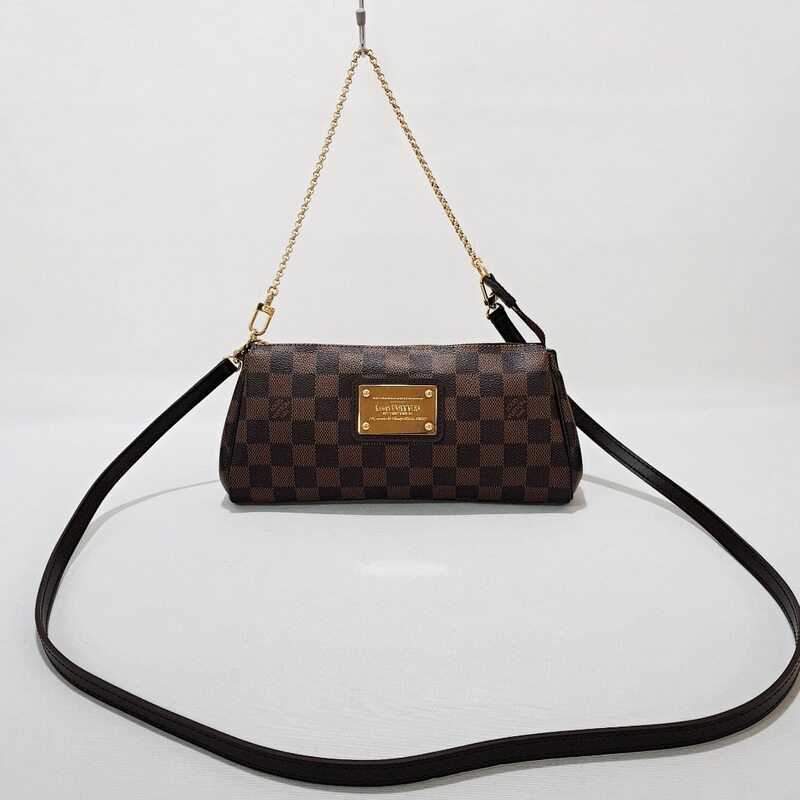 루이비통 다미에 에바클러치 - Louis Vuitton
