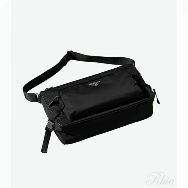 프라다 26SS 라지 리나일론 사피아노 가죽 숄더백 2VH191 VOOO 2DMG F0002 - Prada