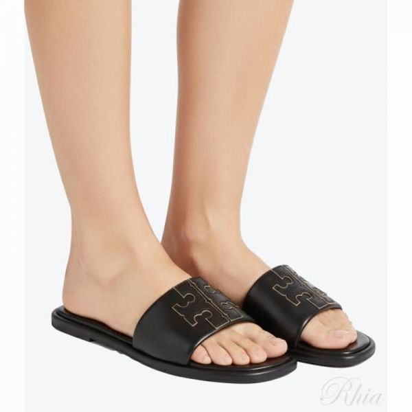 토리버치 26SS 더블 T 스포츠 슬라이드 79985 013 티 슬리퍼 - Tory Burch
